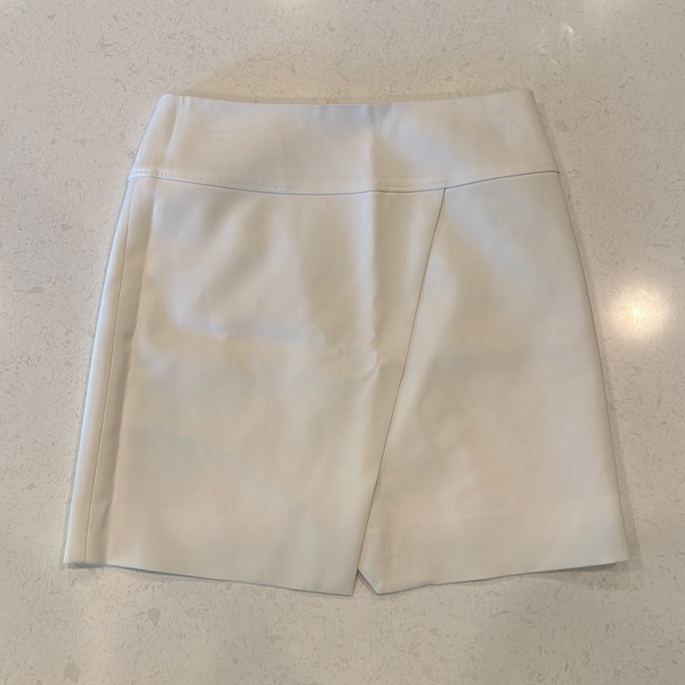 J. Crew Women Ivory Skirt - size 4 - exposed zipper